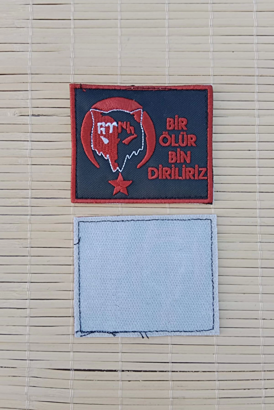 Bir Olur Bin Diriliriz Kirmizi Nakis İslemeli Arma Patch Pec