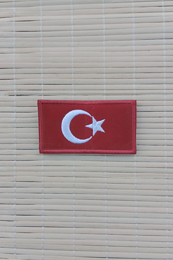 Kirmizi Kadife Zemin Ayyildiz Nakis İslemeli Arma Patch Pec