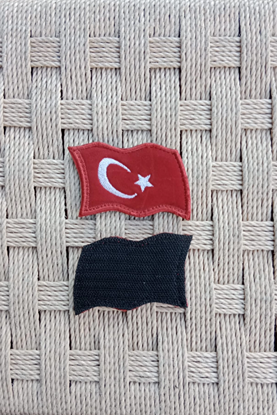 Kirmizi Kadife Zemin Dalgalanan Ayyildiz Bayrakli Nakis İslemeli Arma Patch Pec