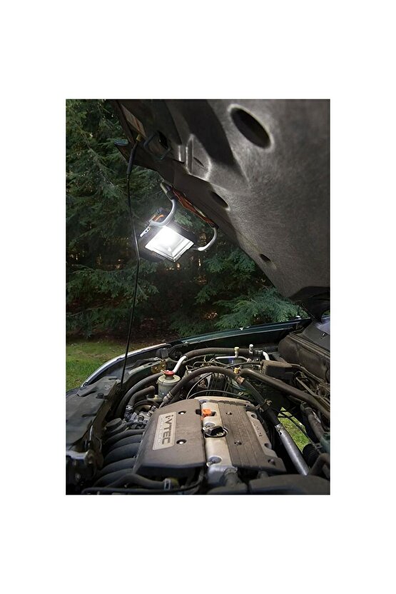 WX026.9 20Volt 1500 Lümen Profesyonel Led Projektör (Akü Dahil Değildir)
