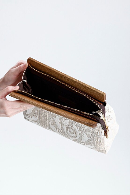 Kadın Krem Otantik Desen Clutch Çanta