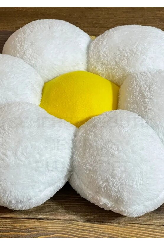 Peluş Papatya Dekoratif Yastık Kırlent Minder - İthal Kumaş - Ortası Sarı