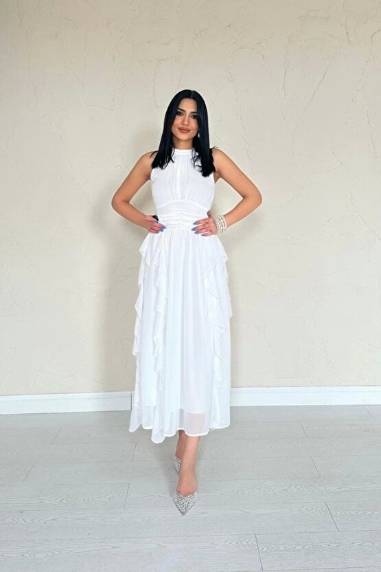 Beyaz Önü Büzgülü Fırfırlı Elbise
