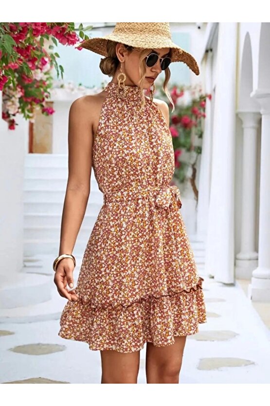 Gelirr Kadın Eteği Volanlı Halter Yaka Süprem Elbise