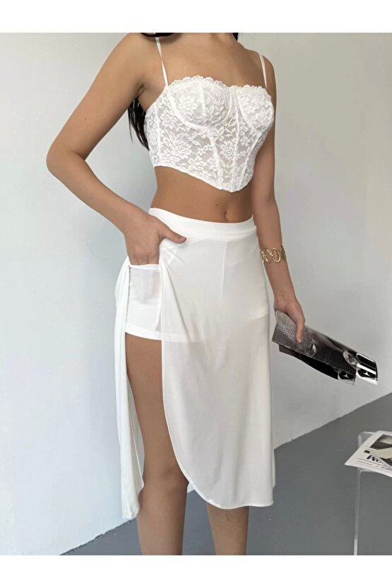 Çepli Şortlu Yırtmaçlı Etek - Beyaz