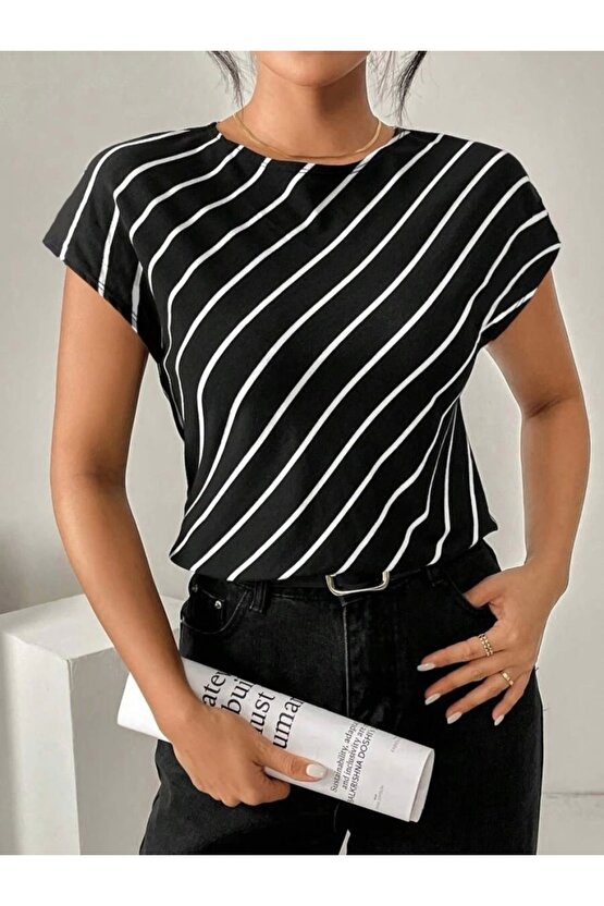 Kadın Kısa Yarasa Kollu Bisiklet Yaka çizgi Desenli Atlas Bluz