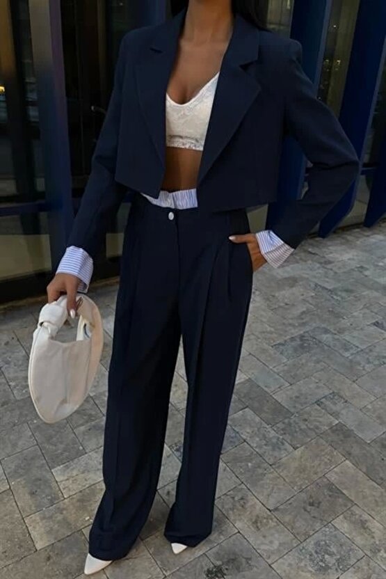 Moda Shop & Garni Detaylı Crop Ceketli Takım 10075