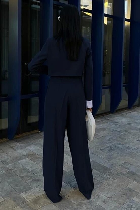 Moda Shop & Garni Detaylı Crop Ceketli Takım 10075