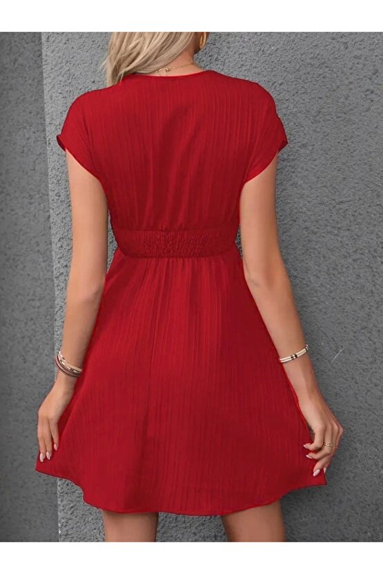 Gelirr Kadın Kısa Kollu Kruvaze Yakalı Beli Lastikli Bürümcük Elbise