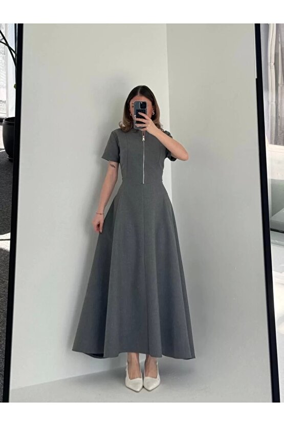 Kısa Kollu Önden Fermuarlı Çan Etekli Uzun Elbise - Antrasit