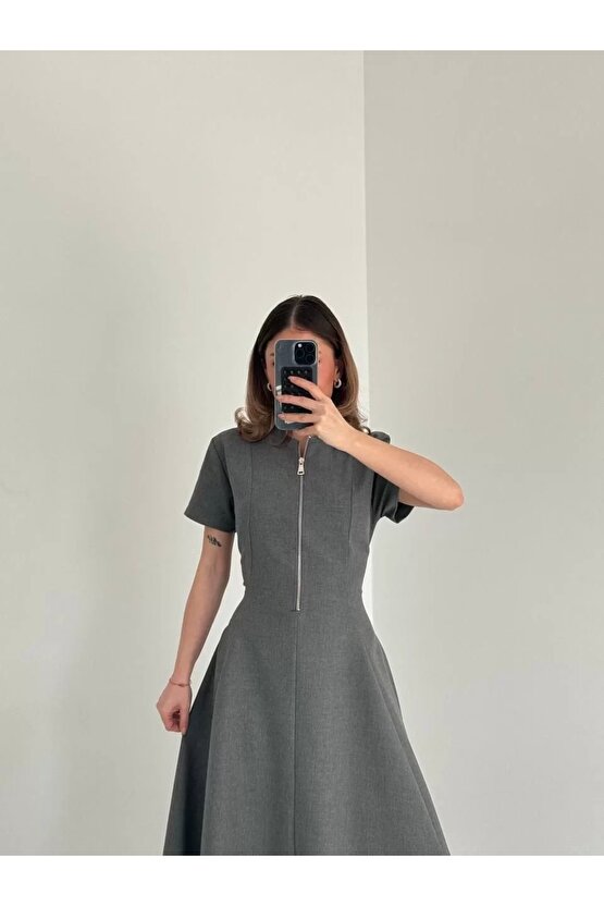 Kısa Kollu Önden Fermuarlı Çan Etekli Uzun Elbise - Antrasit