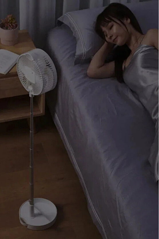 Yüksekliği Ayarlanır Sessiz Taşınabilir Katlanabilir Masaüstü Ayaklı Uzaktan Kumandalı Vantilatör