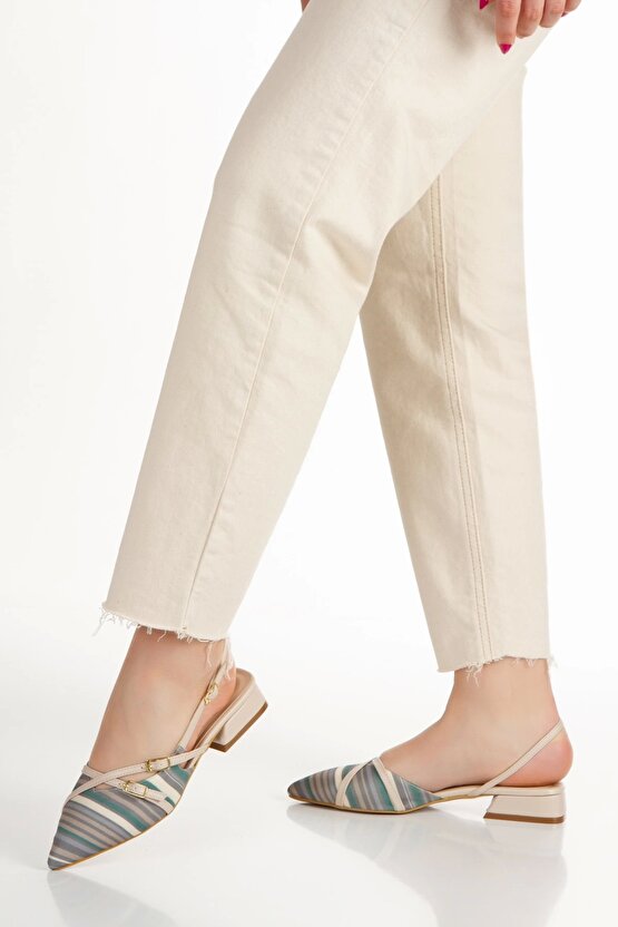 Kadın İtalyan Babet