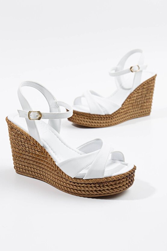 Kadın Dolgu Topuklu Çapraz Sandalet Beyaz