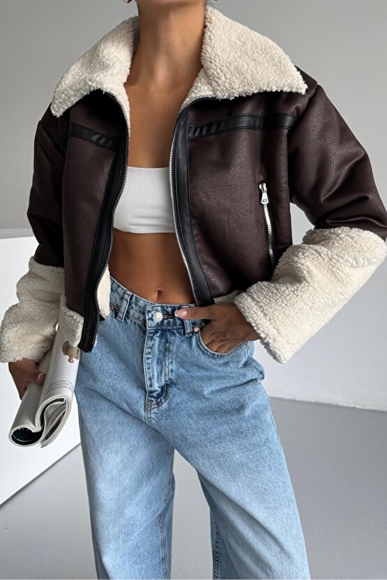 Kadın Peluş Detaylı Crop Biker Suni Deri Mont