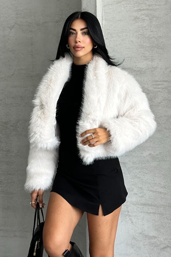 Kadın Kısa Peluş Kürk Mont - Şal Yaka Detaylı Ceket