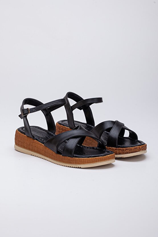 Kadın Yazlık Çapraz Sandalet Siyah