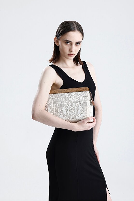 Kadın Krem Otantik Desen Clutch Çanta