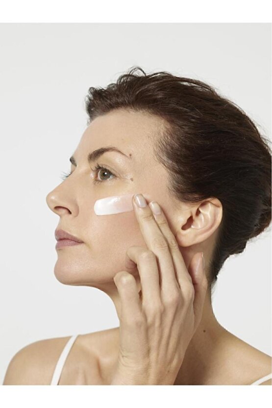 Loréal Paris Revitalift Lazer X3 Yoğun Yaşlanma Karşıtı Gündüz Bakım Kremi- Tanışma Boyu 15ml