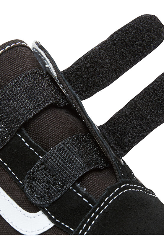 Siyah Erkek Çocuk Deri Yürüyüş Ayakkabısı VN000VHE6BT1 Old Skool V