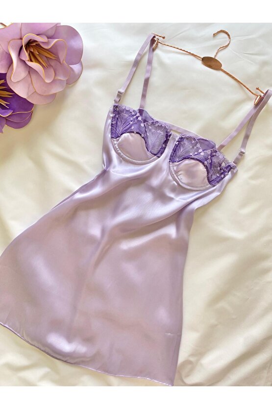 Dantel Detaylı Balenli Saten Gecelik