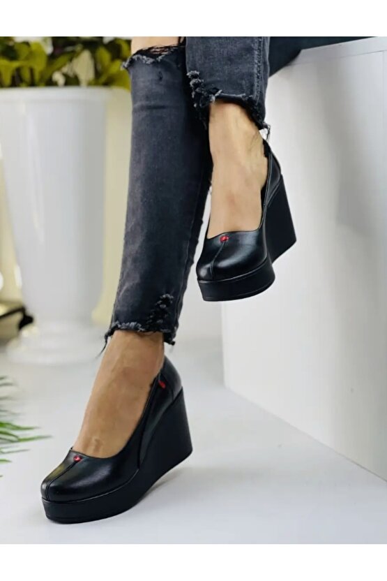 %100 HAKİKİ DERİ  Dolgu topuk