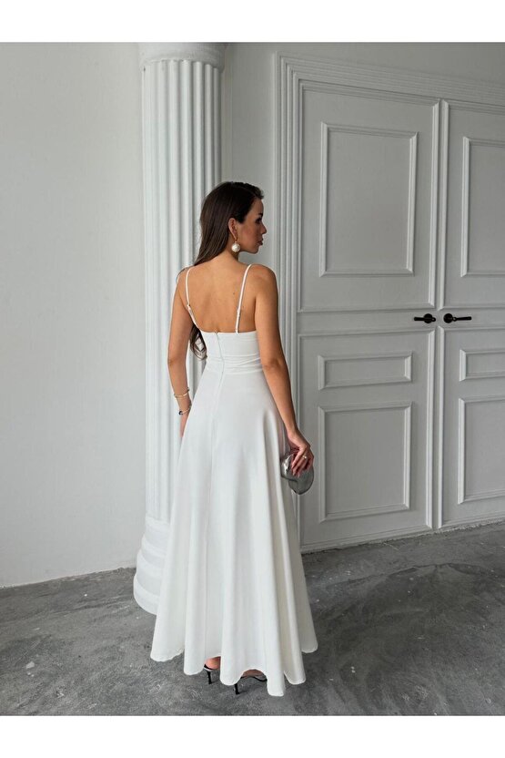 Kadın İnce askılı Göğüs Deniz Kabuğu Detaylı Kalp Yaka Uzun Elbise