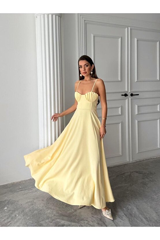 Kadın İnce askılı Göğüs Deniz Kabuğu Detaylı Kalp Yaka Uzun Elbise