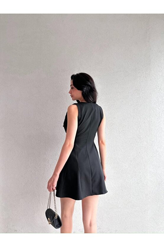 Kadın Kruvaze Yaka Düğmeli Mini Elbise