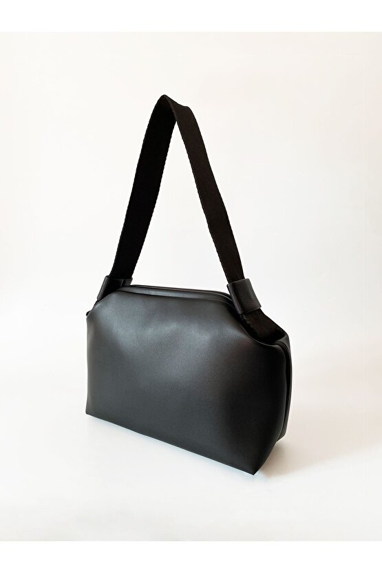 Heybes Kadın Siyah Vegan Deri Çıkarılabilir Saplı Omuz ve El Çantası