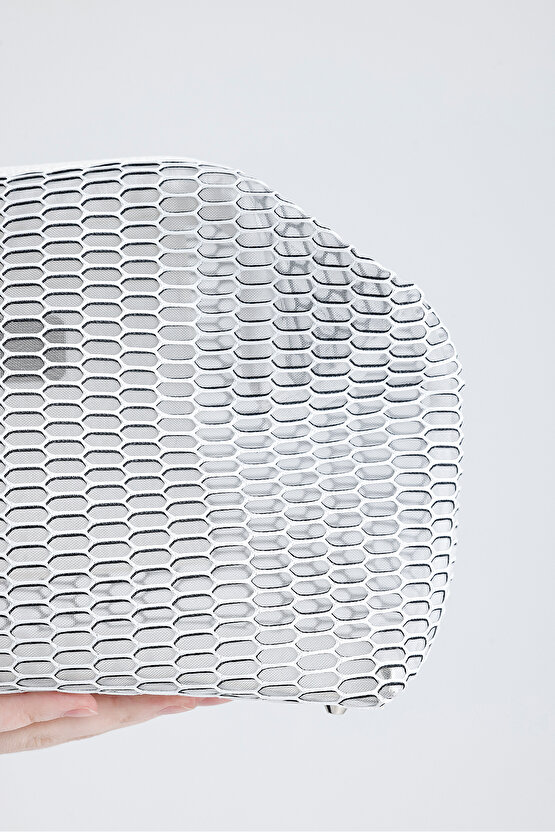 Heybes Kadın Beyaz Petek Desenli Şeffaf Clutch El Çantası