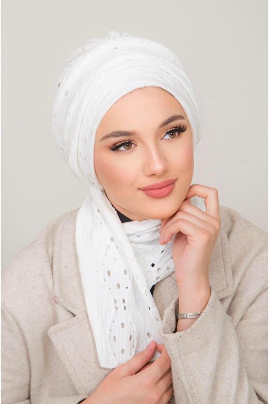 Beyaz Ajurlu Atkılı Tesettür Bone