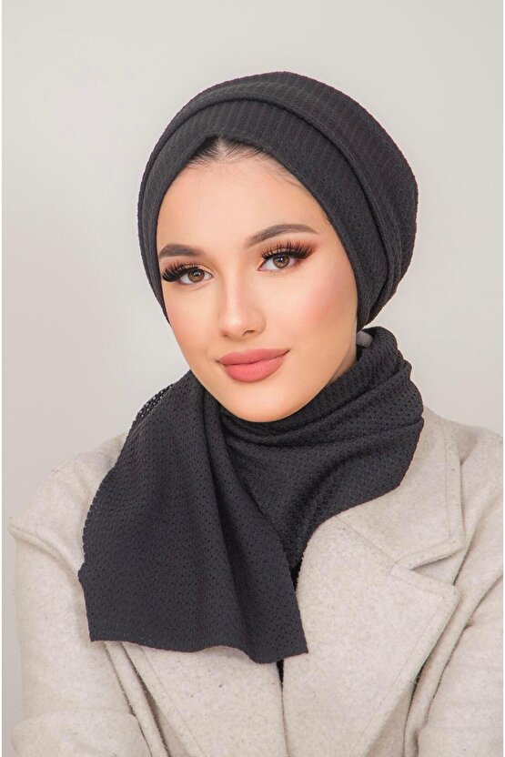 Siyah Triko Atkılı Tesettür Bone