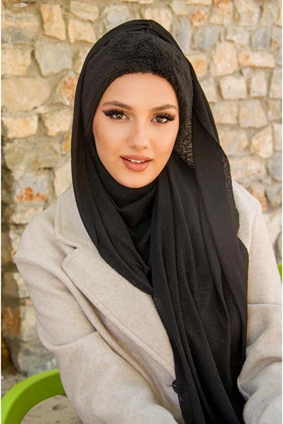 Siyah Kürklü Kelebek Bone Şal