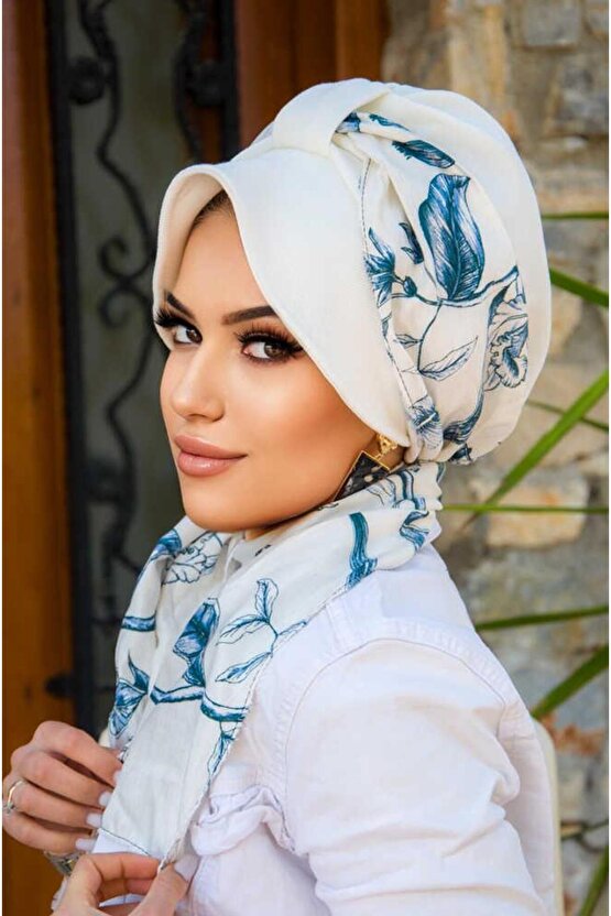 Beyaz Lacivert Yaprak Şapkalı Bone