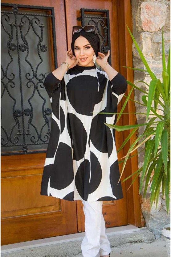 Siyah Beyaz Oversize Tesettür Tunik