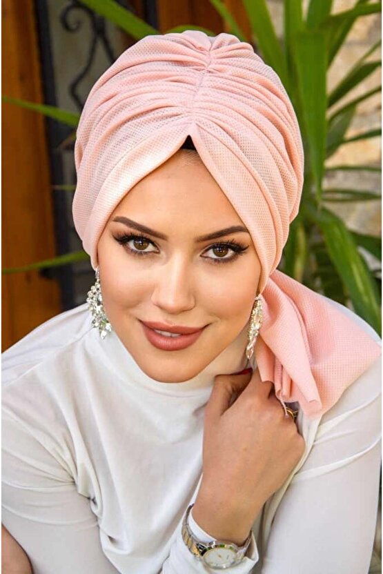 Açık Pudra Tokalı Bone