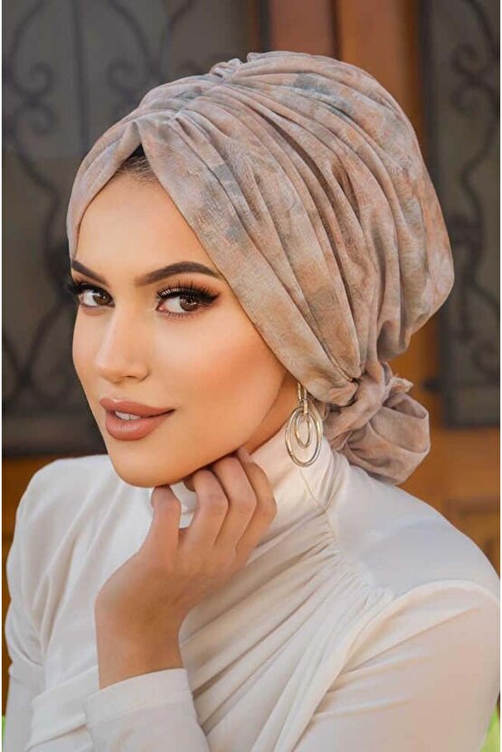 Ekru Ebruli Köpük Tokalı Bone