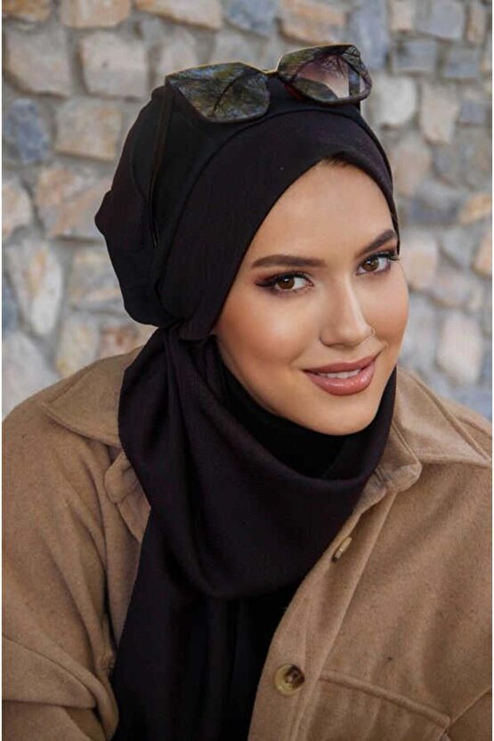 Bordo Siyah Garnili Tesettür Bere