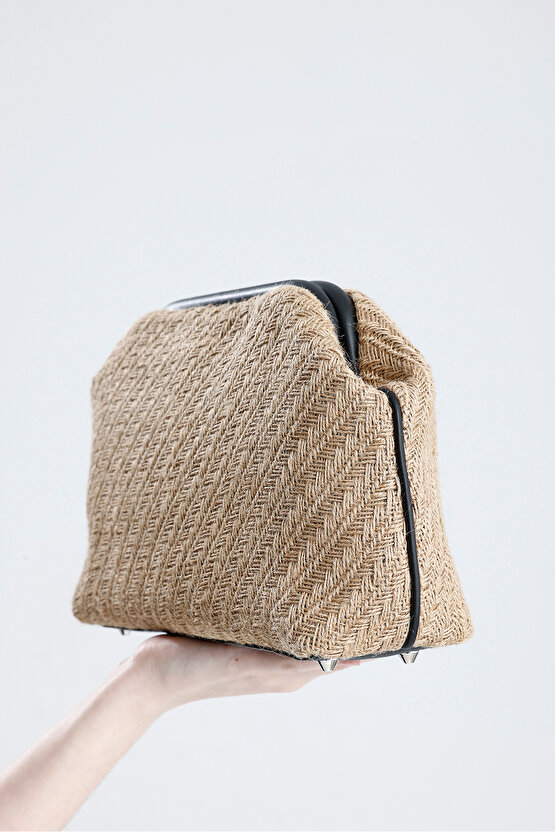 Heybes Kadın Siyah Deri Detaylı Balık Sırtı Örgü Jüt Clutch El Çantası