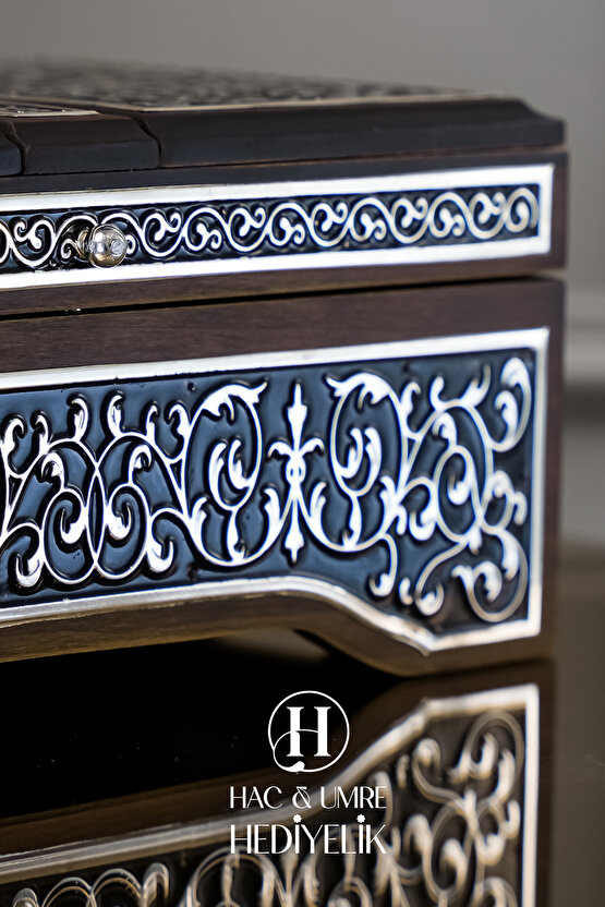 Kutulu Kuran, Kuranı Kerim, Hediyelik Kuran, 925 Gümüş İşlemeli Masif Ahşap Kutu ve Kuranı Kerim Set