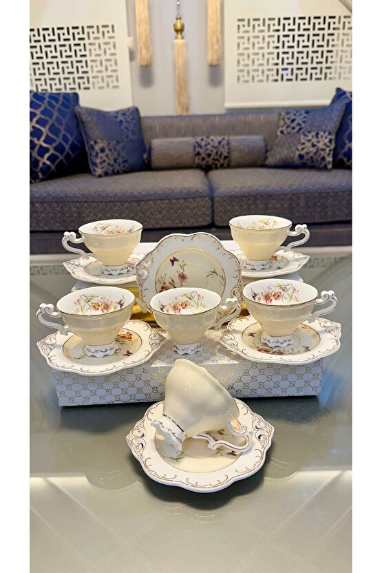 KOSOVA 6 Kişilik 12 Parça Porselen Ayaklı Güllü Kahve Takımı