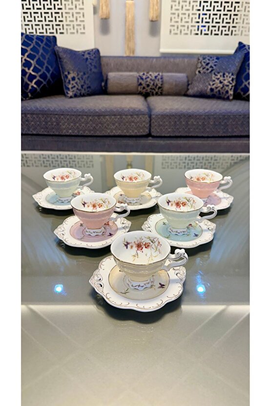 KOSOVA Ayaklı Renkli Güllü Kahve Fincan Takımı