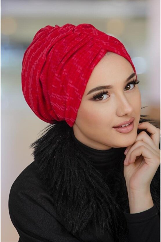 Kırmızı Kışlık Büzgülü Bone