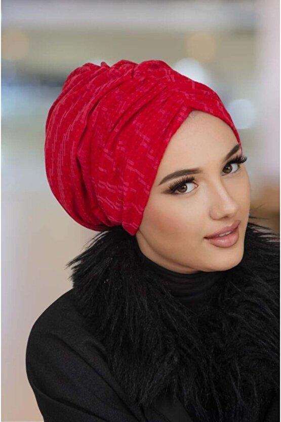 Kırmızı Kışlık Büzgülü Bone