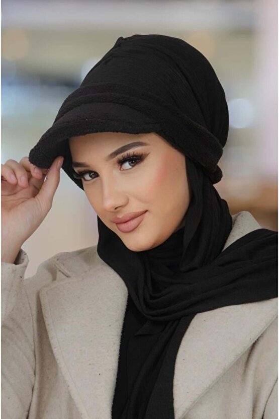 Siyah Kürk Kepli Bone Şal