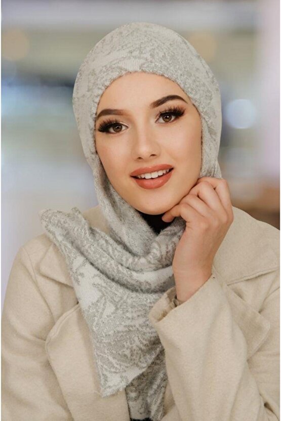 Gri Beyaz Desenli Kışlık Kelebek Bone Şal