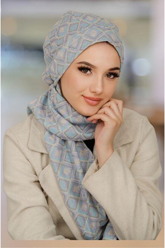 Mavi Gri Desenli Tesettür Bere