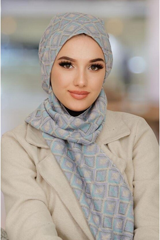 Mavi Gri Desenli Tesettür Bere