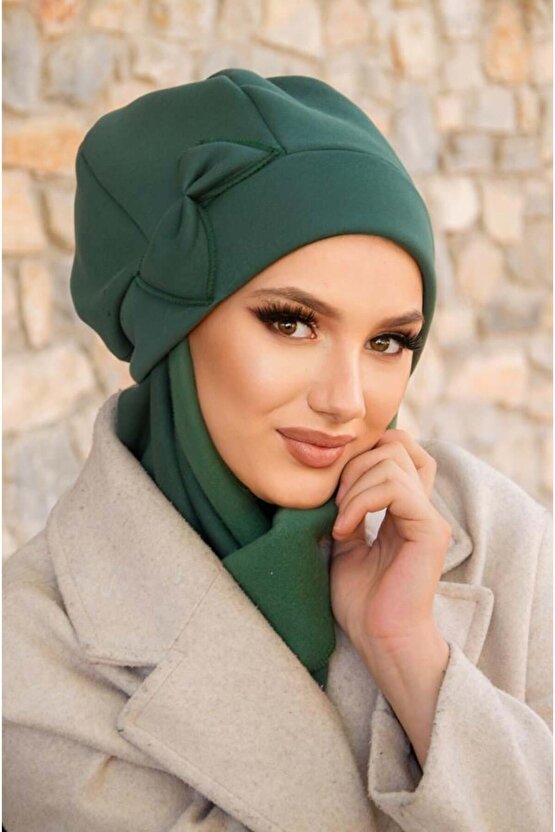 Zümrüt Yeşili Fiyonklu Tesettür Bere